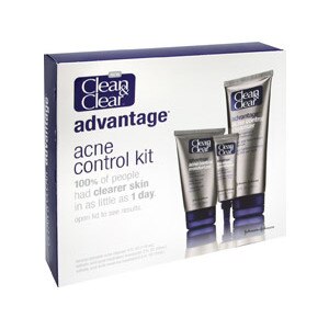 Clean & Clear Advantage Acne Control Kit