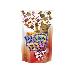 Friskies Party Mix Mixed Gril Crunch Chicken, Beef & Salmon Flavors