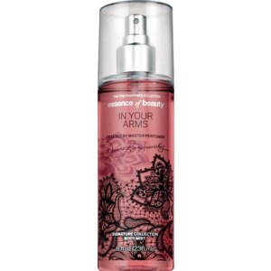 Mama Fashionista New Signature Collection Body Mists from Essence