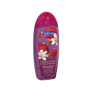 Softsoap Moisturizing Body Wash Raspbetty Sorbet & Almond Blossom