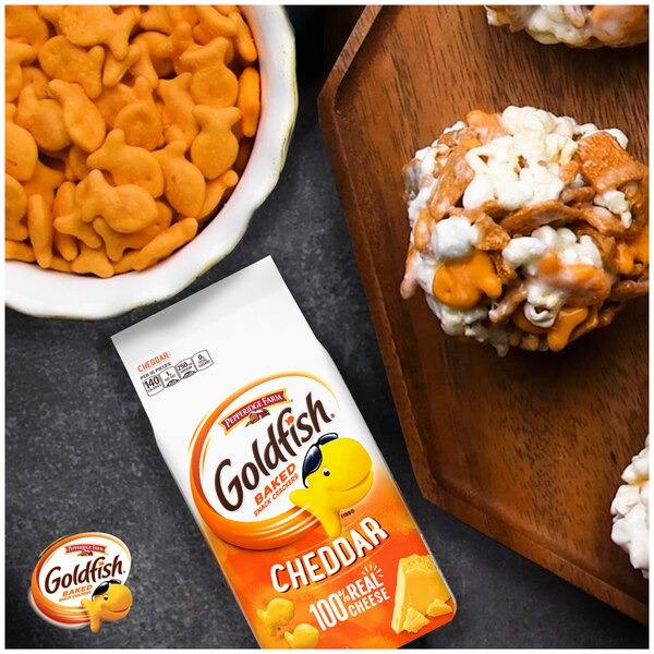 Pepperidge Farm Baked Cheddar Gold Fish