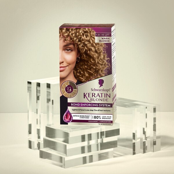 Schwarzkopf Keratin Blonde Permanent Hair Color, 11.51 Hi Lift Warm Blonde