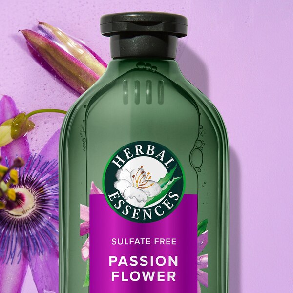 Herbal Essences Bio Renew Passion Flower & Grapefruit Volumizing Shampoo