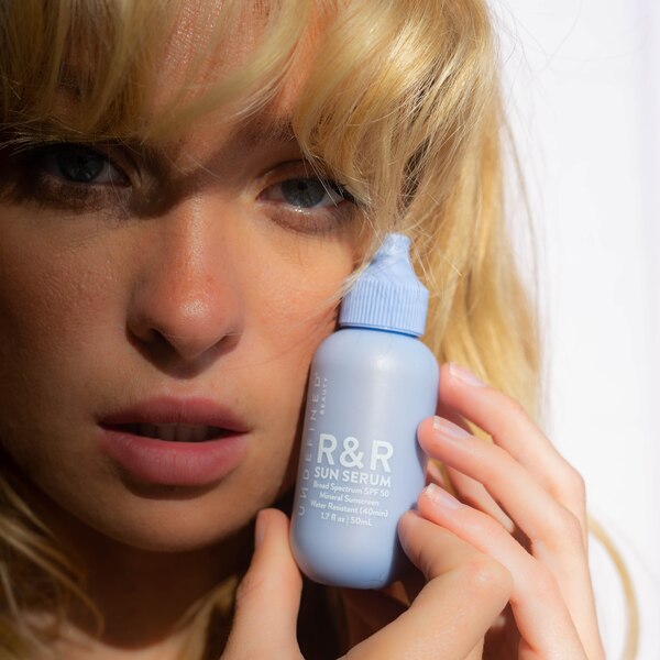 Undefined Beauty R&R - Suero solar, FPS 50, 1.7 oz