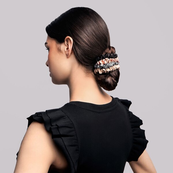 The Hair Edit Multi-Color Ruched Ribbon Scrunchies, 4CT