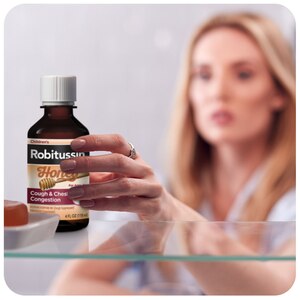 Robitussin Severe Cough, Flu + Sore Throat Daytime Relief, Honey with Elderberry, 8 OZ