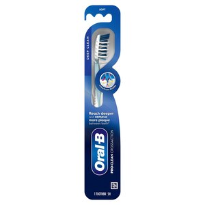 Oral-B Pro-Clean Crossaction Toothbrush, Soft Deep Clean