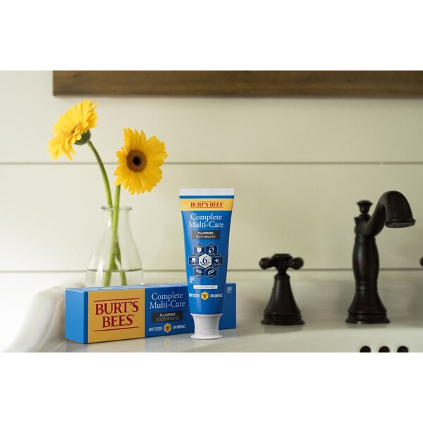 Burt's Bees Complete Multi-Care Fluoride Toothpaste, Natural Peppermint, 4.7 OZ