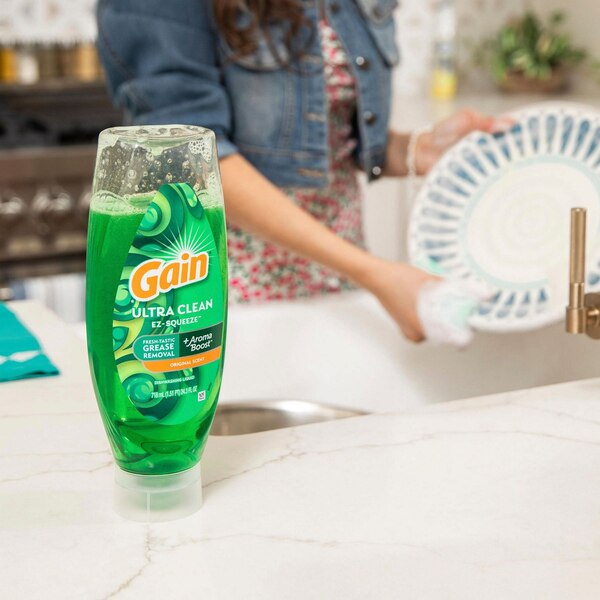 Gain Ultra Clean EZ-Squeeze Liquid Dishwashing Soap, Original Scent, 14.7 oz