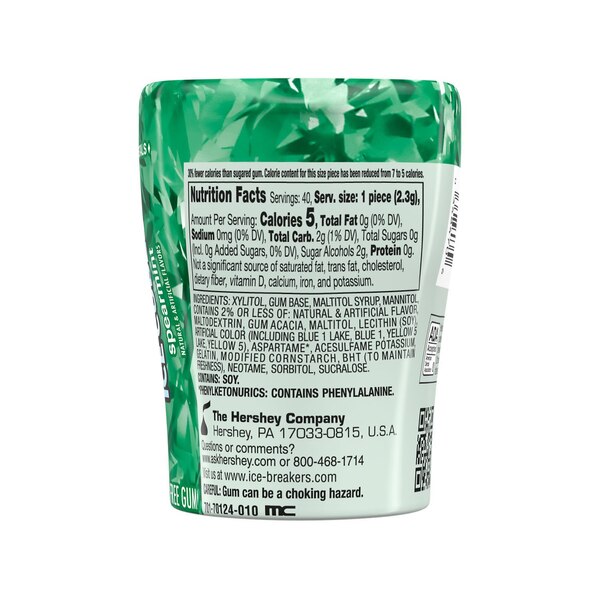 Ice Breakers Ice Cubes Spearmint Sugar Free Gum, 40 ct, 3.24 oz