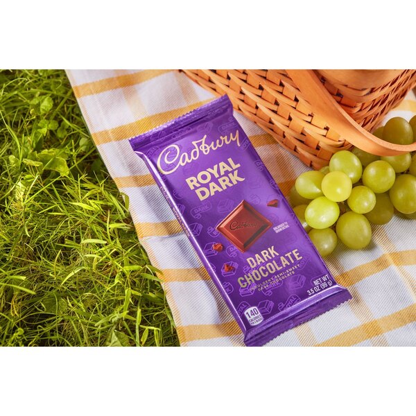 Cadbury Royal Semi-Sweet Dark Chocolate Bar, 3.5 oz