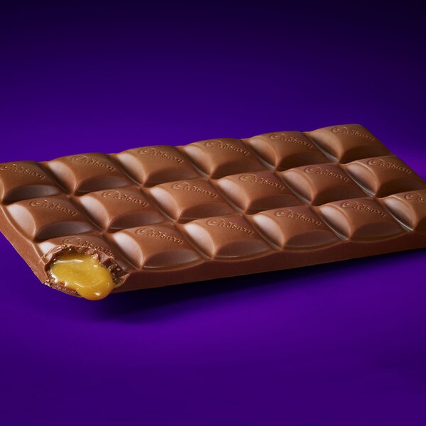 Cadbury Dairy Milk Caramello Milk Chocolate Caramel Candy, 4 oz