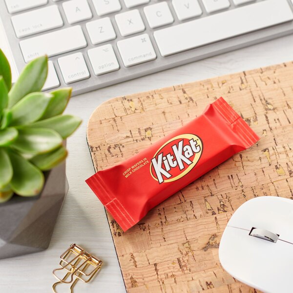 Kit Kat Milk Chocolate Wafer Snack Size, Candy Bag, 10.78 oz