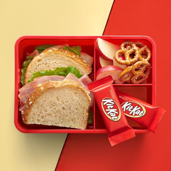 Kit Kat Milk Chocolate Wafer Snack Size, Candy Bag, 10.78 oz