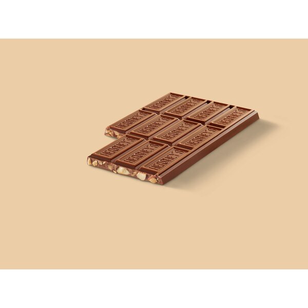 Hershey's Symphony Milk Chocolate, Almonds and Toffee XL Candy Bar, 16 pcs, 4.25 oz