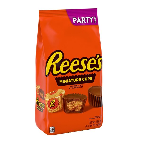 Reese's Miniatures Milk Chocolate Peanut Butter Cups Candy, 35.6 oz