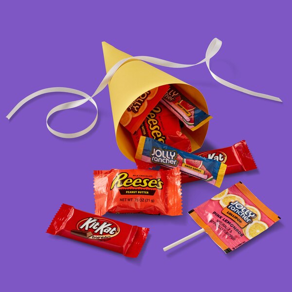 Reese's, Kit Kat And Jolly Rancher Sweets & Chocolate Assortment Snack Size Candy, 34.19 oz
