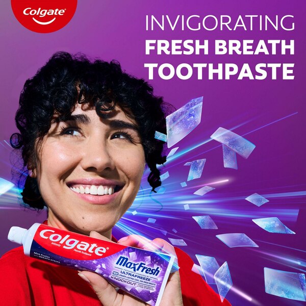 Colgate Max Fresh with Whitening Knockout Toothpaste, Mint Fusion, 6.3 OZ