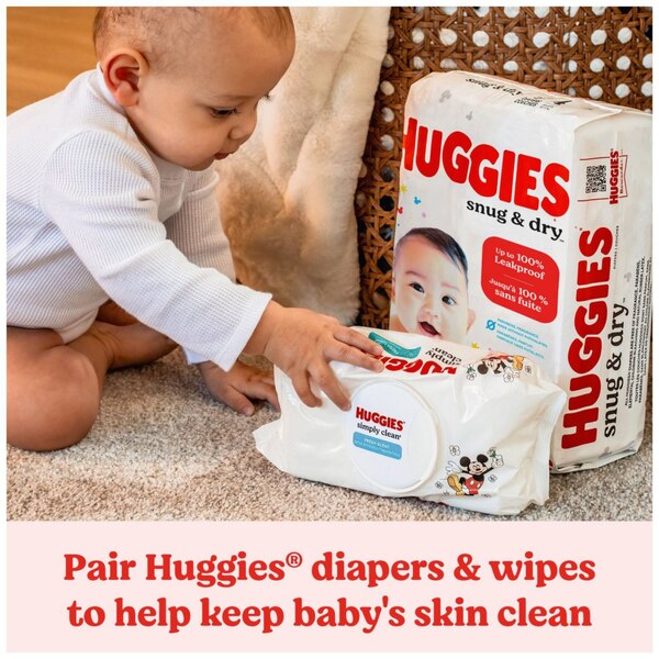 Huggies Snug & Dry Baby Diapers, Size 7 (41+ lbs), 15 CT