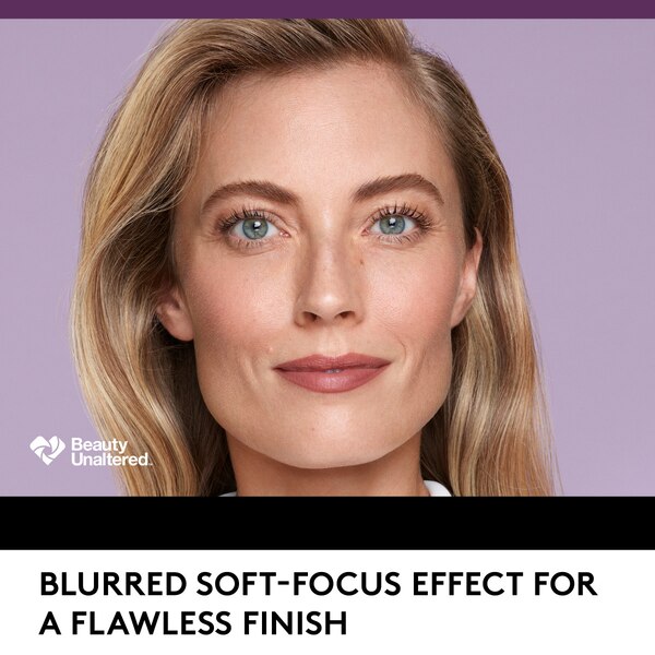 CoverGirl Simply Ageless Instant Wrinkle Blurring Pressed Powder