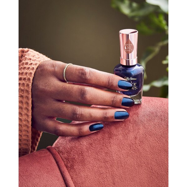 Sally Hansen Color Therapy Nail Polish