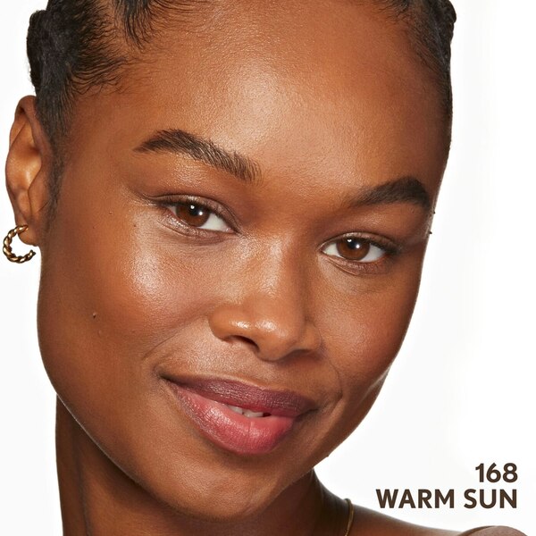CoverGirl Clean Invisible Liquid Makeup