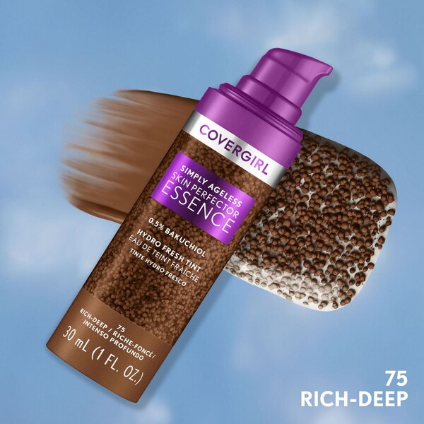Covergirl Simply Ageless Essence
