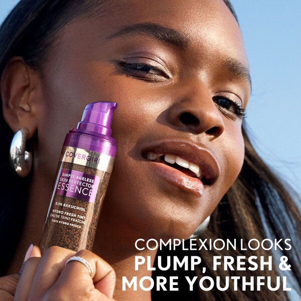 Covergirl Simply Ageless Essence