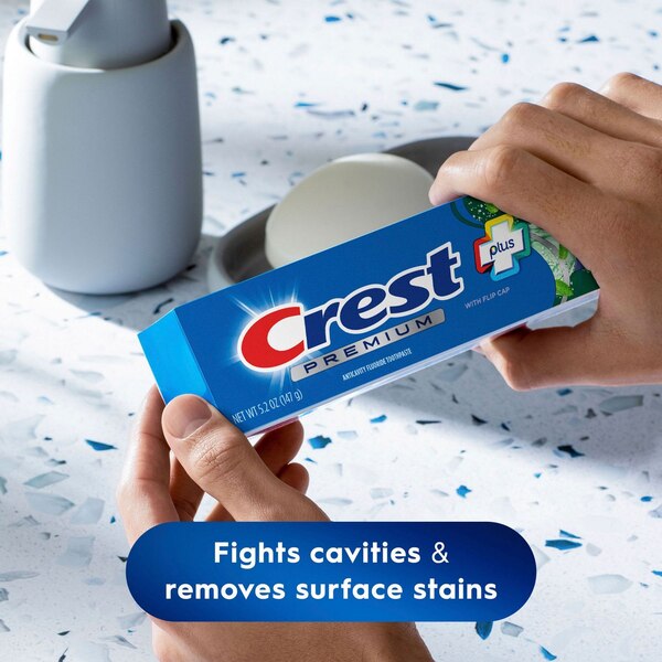 Crest Complete Plus Scope Outlast Whitening Fluoride Toothpaste