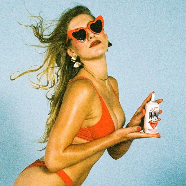 Vacation Classic Whip, SPF 30