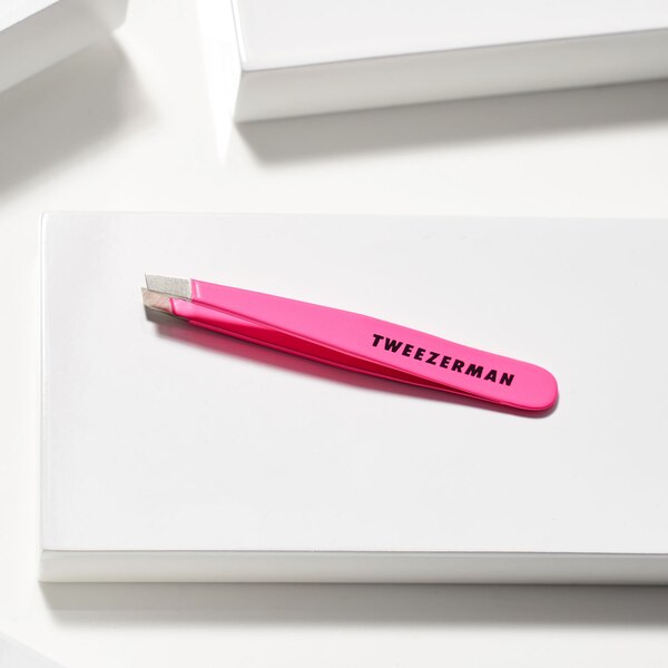Tweezerman Mini Slant Tweezer