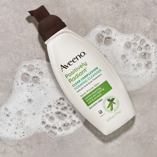 Aveeno Clear Complexion Foaming Facial Cleanser, Oil-Free, 6 OZ