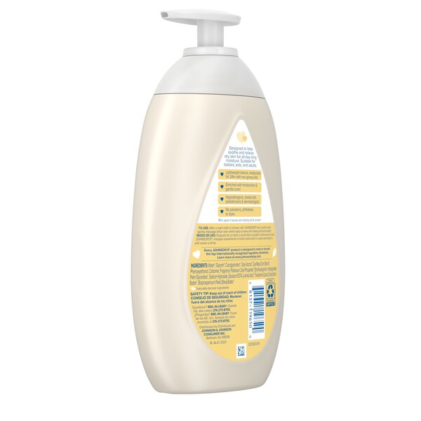 Johnson's Dry Skin Baby Lotion with Shea & Cocoa Butter