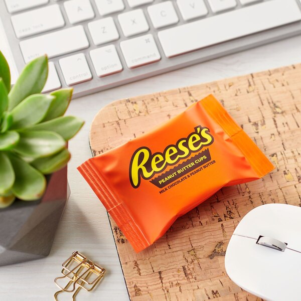Reese's, Milk Chocolate Peanut Butter Snack Size Cups Candy, 10.5 oz