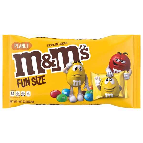 M&M'S Peanut Milk Chocolate Fun Size Candy Bag, 10.57oz