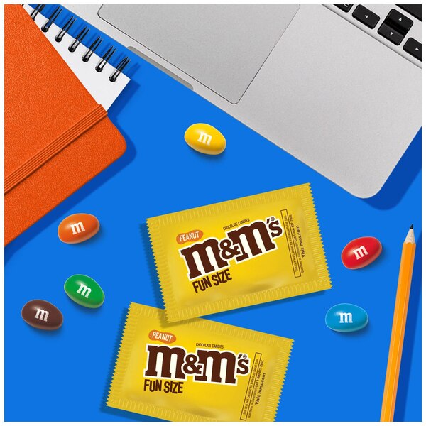 M&M'S Peanut Milk Chocolate Fun Size Candy Bag, 10.57oz