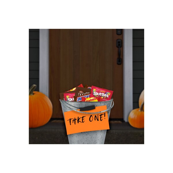 M&M'S, Snickers, Starburst & Skittles Assorted Candy Variety Pack, 27.18 oz, 55 Pieces Bulk Bag
