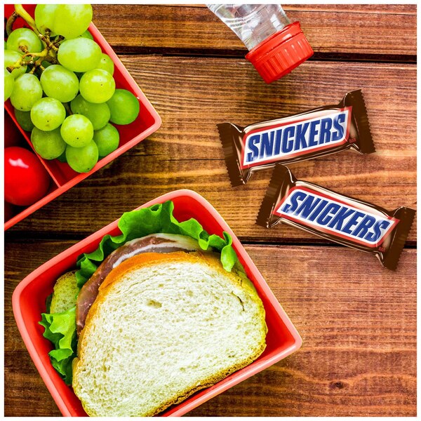Snickers, Fun Size Chocolate Candy Bars, 5 ct, 2.6 oz 