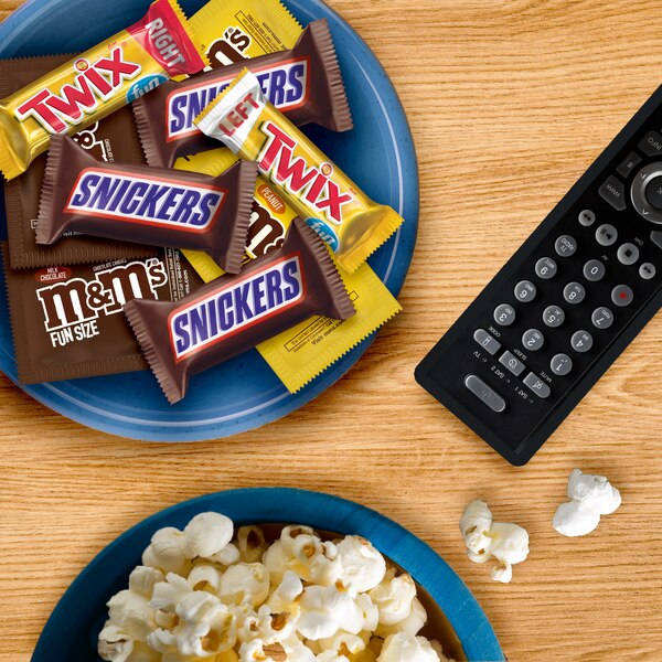 M&M'S, Snickers & Milky Way Fun Size Chocolate Candy Variety Pack, Party Size, 19.2 Oz Bulk Bag