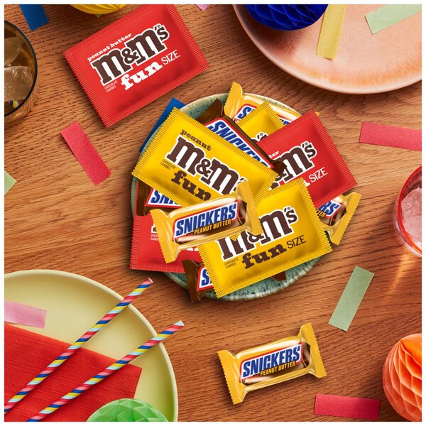 Snickers & M&M's, Peanut Lover Candy Chocolate, Large Variety Bag, 22.66 oz