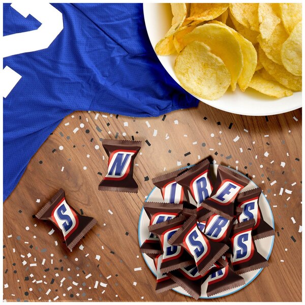 Snickers, Mini Size Milk Chocolate Candy Bars, 9.7 oz Bag