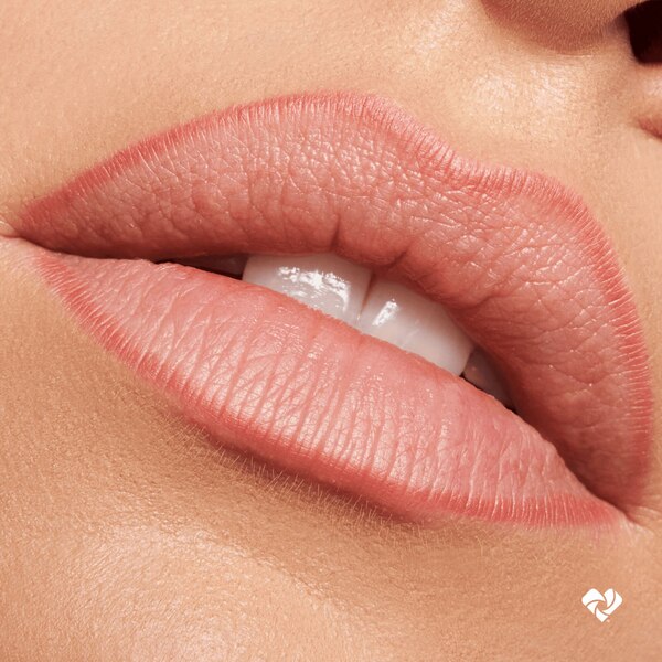 essence Soft & Precise Lip Pencil