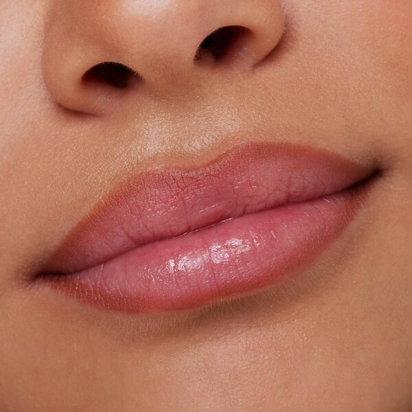 essence 8H Matte Comfort Lipliner