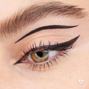 essence Super Fine Brush Liner, Waterproof  