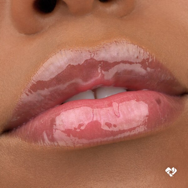essence Juicy Bomb Shiny Lipgloss