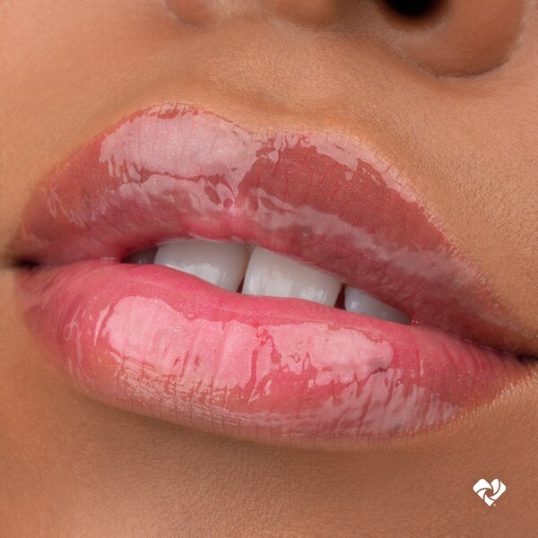 essence Juicy Bomb Shiny Lipgloss