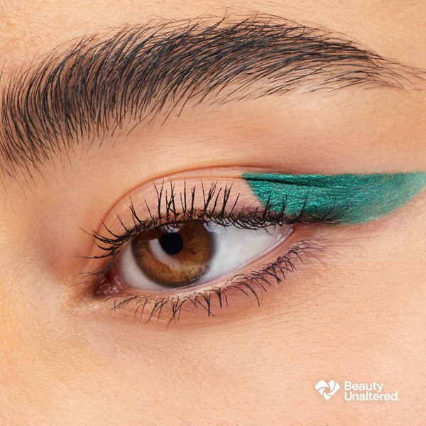 essence Stay & Play Gel Eyeliner