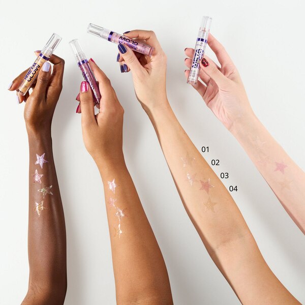 essence Meta Glow Multi Reflective Lipgloss