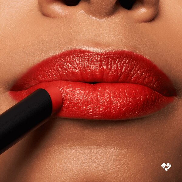 essence The Slim Stick
