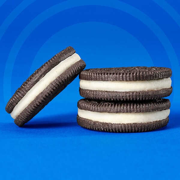 OREO, Double Stuf Chocolate Sandwich Cookies, Family Size, 18.71 oz